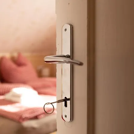 Bed & Breakfast Roesslgut *