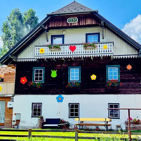 Bed & Breakfast Roesslgut *