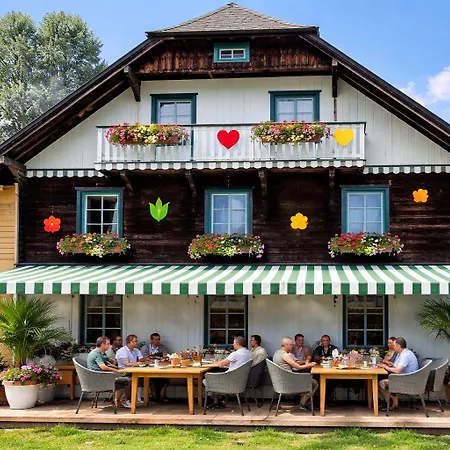 Bed & Breakfast Roesslgut *